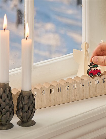 Adventskalender Auto, Holz, 50cm v.Ib Laursen &#9733; Kundenbewertung "Sehr gut" &#9733; 10&euro; Neukundenrabatt &#9733; Schnell verschickt &#9733; Jetzt kaufen bei car-Moebel.de