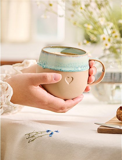 Tasse Heart aus Ton, 380 ml von Ib Laursen &#9733; Kundenbewertung "Sehr gut" &#9733; 10&euro; Rabatt für Neukunden &#9733; Schnell verschickt &#9733; Günstig bei car-Moebel.de